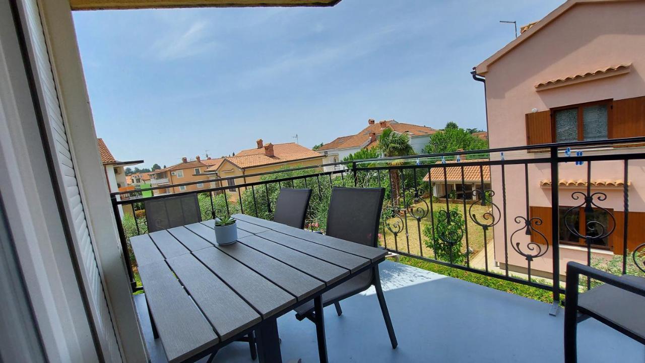 Apartments Kivi Novigrad Istria Dış mekan fotoğraf